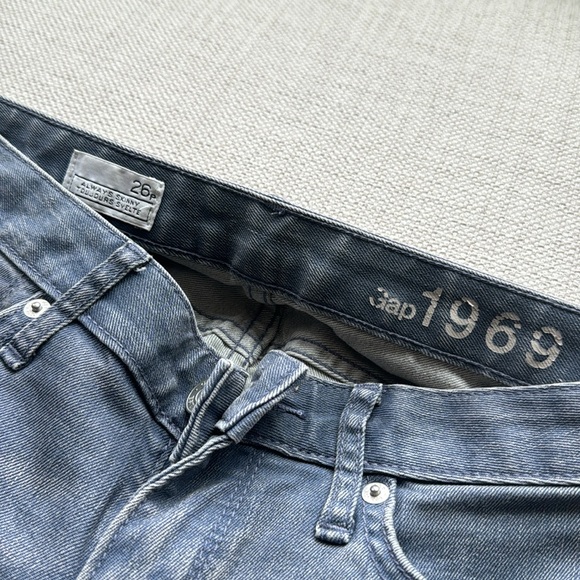 Gap 1969 skinny crop grey jeans, 26, 5 pocket zip - Picture 2 of 4